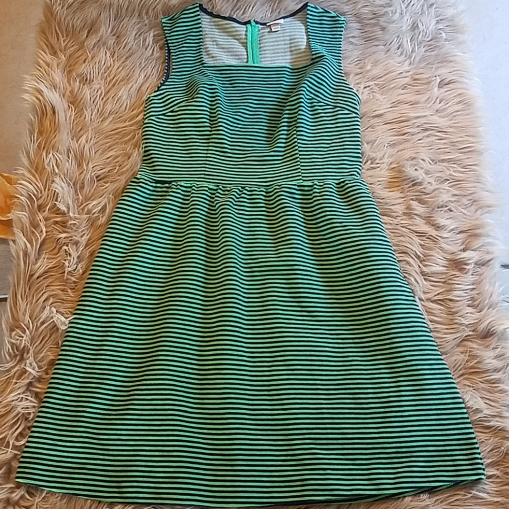 Sweet Merona dress in Medium.